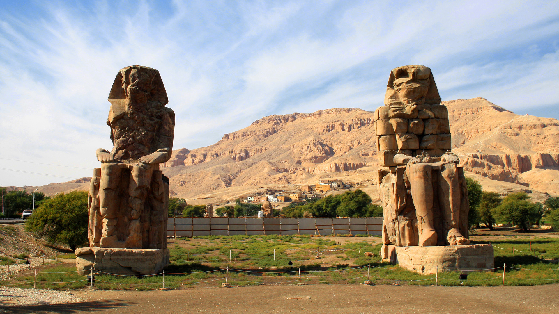 The Colossi of Memnon statues near Luxor, Egypt